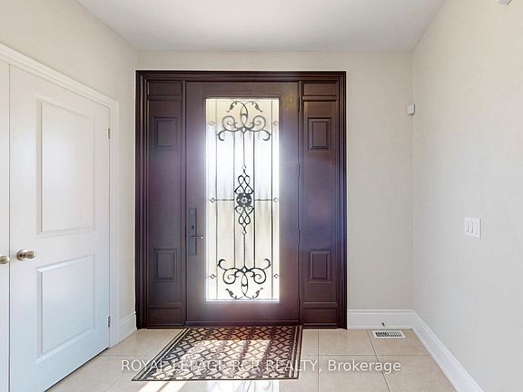 5th image of 30 Fairmont Ridge Trl