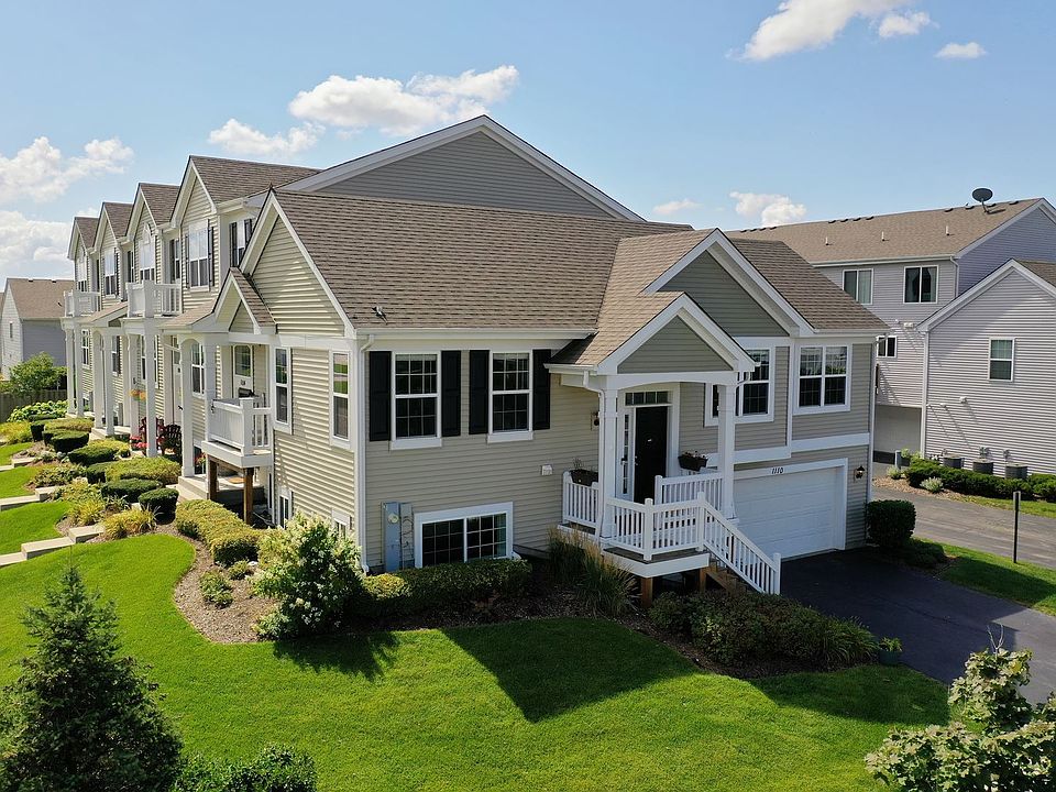 1st image of 1110 Sapphire Ln