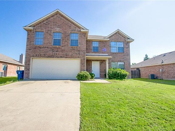 3rd image of 2910 Highland Meadows Dr