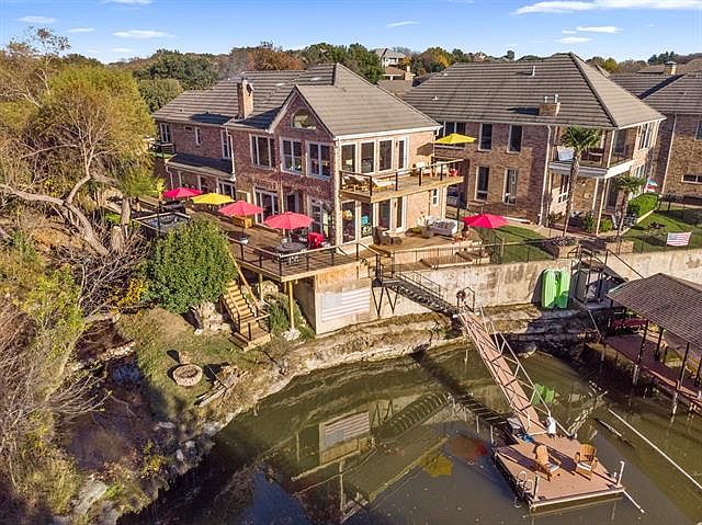1st image of 8413 Sunset Cove Dr