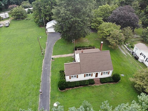 2nd image of 24124 Kings Hwy
