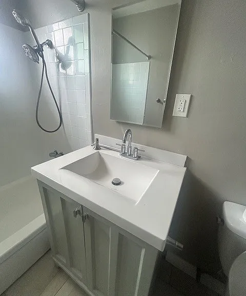 623 W 22nd St #3 — Photo 15