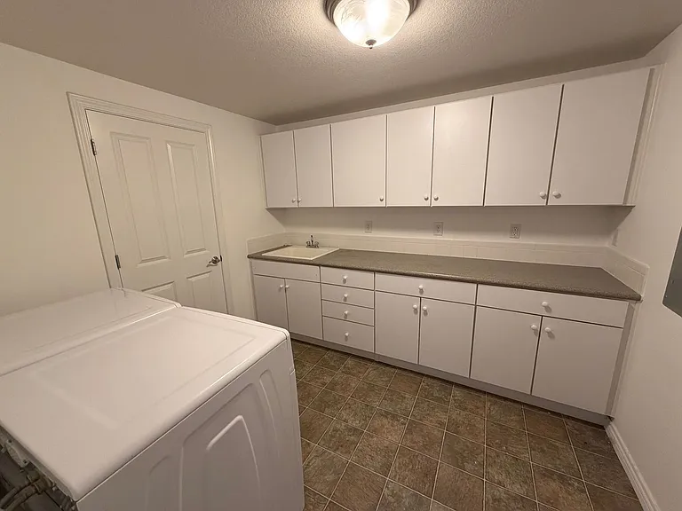 533 Laramie Blvd — Photo 22