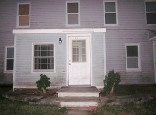 31 5th Ave #B, Webster, MA 01570