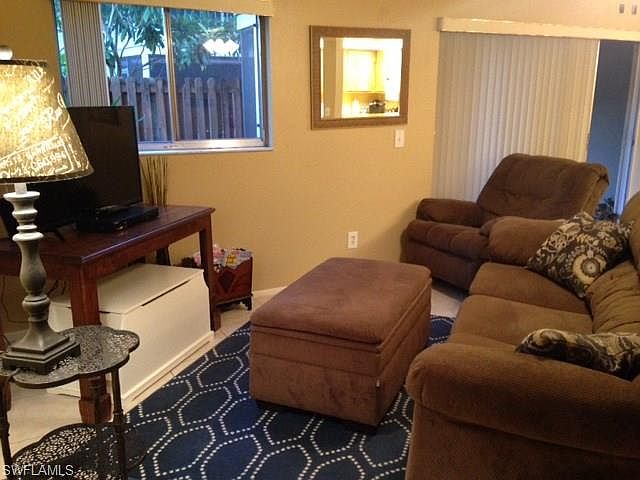 1st image of 5751 Foxlake Dr APT C
