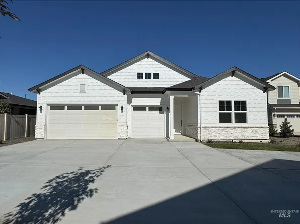 2303 N Silver Wolf Pl, Star, ID 83669
