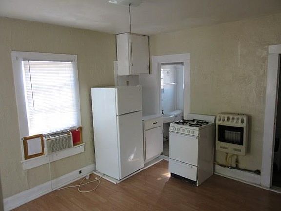 3rd image of 617 E North 18th St APT B