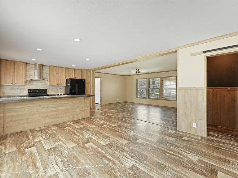 11744 Padok Rd — Photo 4