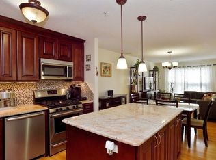 184 Prestwick Way, Edison, NJ 08820