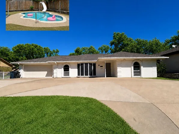 7229 Martha Ln, Fort Worth, TX 76112