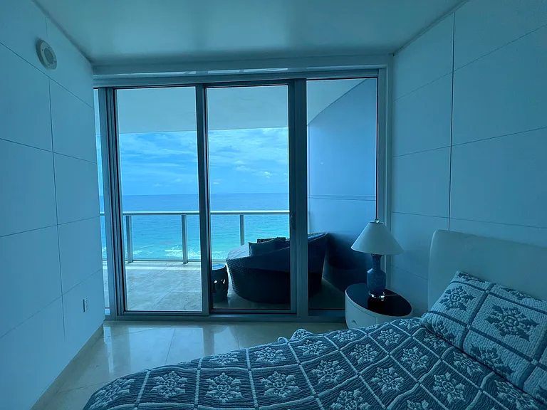 17001 Collins Ave #1806 — Photo 3