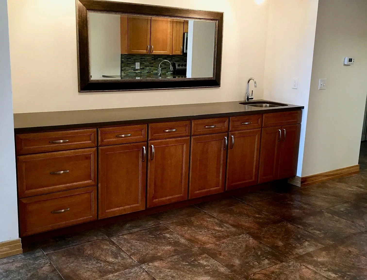 3 bed, 1340 sqft, $3,700 — Photo 4