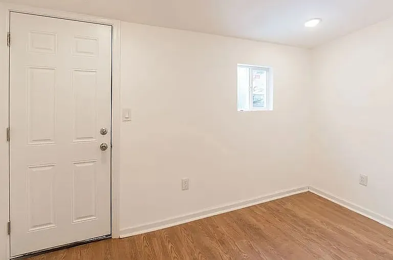 6110 Sansom St #1 — Photo 9