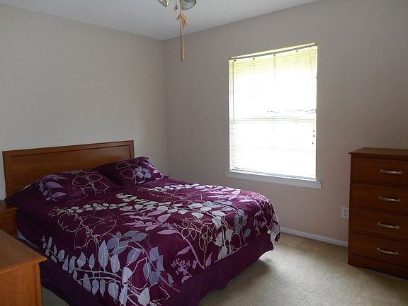 4th image of 1903 Jean St APT 6
