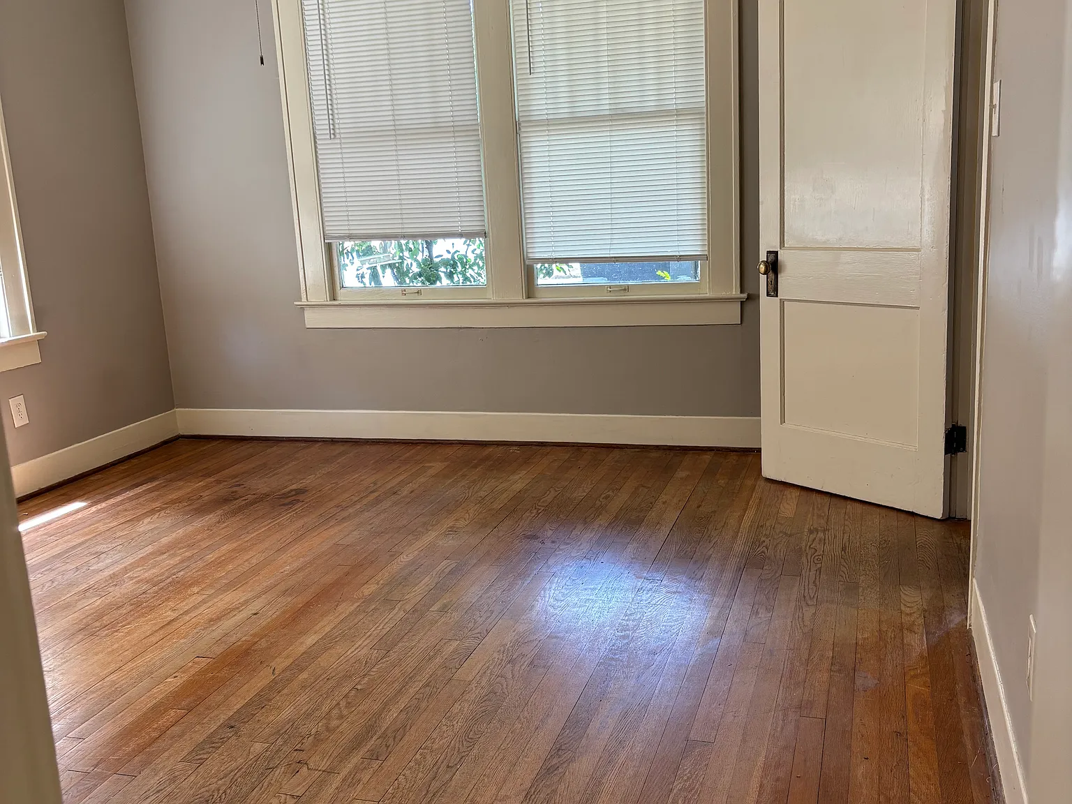 3 bed, 1439 sqft, $1,300 — Photo 3