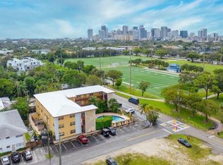 744 NE 14th Ave, Fort Lauderdale, FL 33304