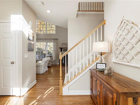 5th image of 1805 Broadwell Oaks Dr