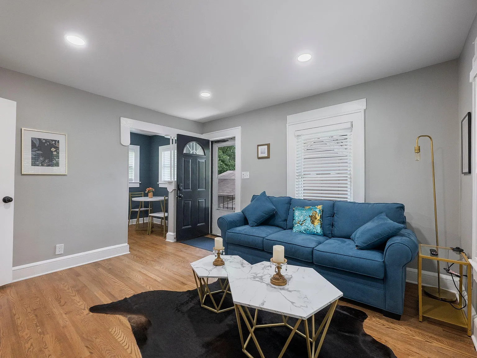 1658 Langston Ave SW — Photo 3