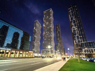3900 Confederation Pkwy #3908, Mississauga, ON