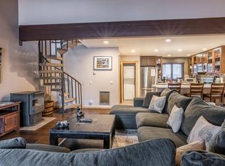 484 Manzanita St #15, Mammoth Lakes, CA 93546