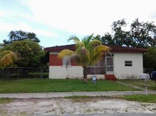 900 NW 142nd St, Miami, FL 33168