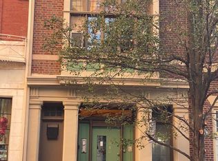 2040 Locust St APT 3R, Philadelphia, PA 19103