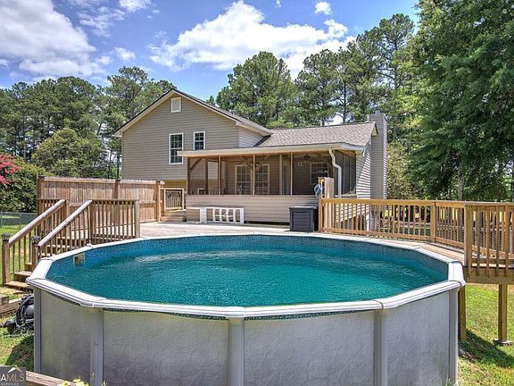 2nd image of 170 Manning Mill Rd