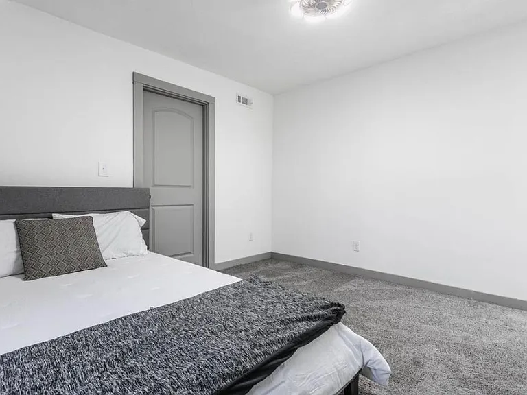 1521 English Ave — Photo 15