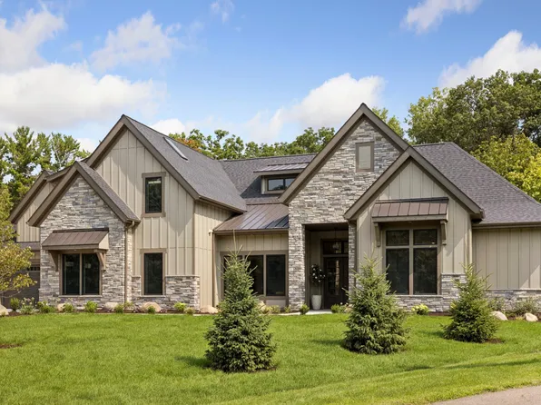 6205 Hillside Rd, Edina, MN 55436