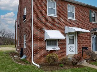 907 Green Ter, Lancaster, PA 17601