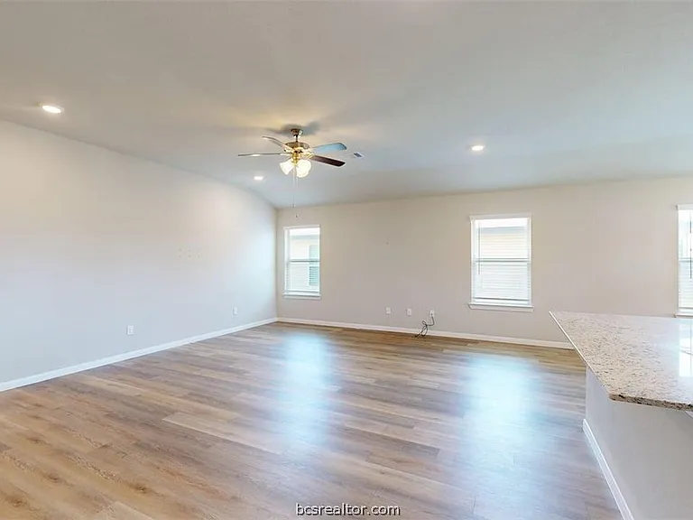 5344 Samuel Run — Photo 3
