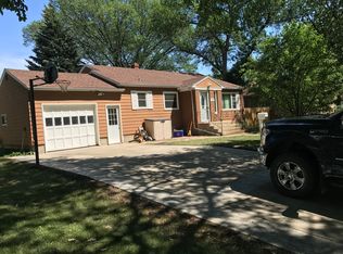 1310 N 2nd St, Aberdeen, SD 57401