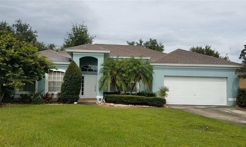 1st image of 333 Lake Amberleigh Dr