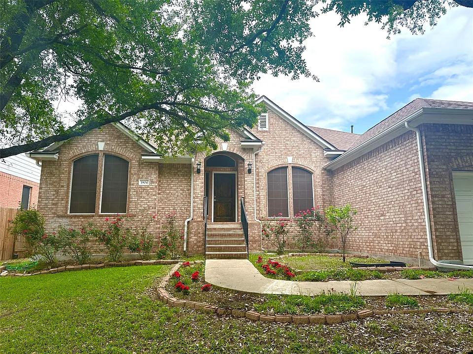 1904 Chasewood Dr