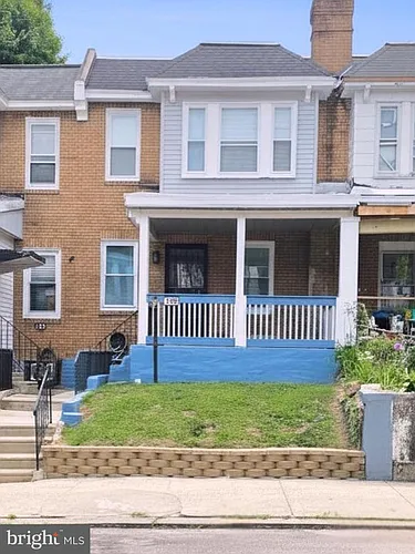 1108 E Stafford St Photo 1