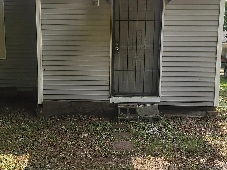 225 Simms St — Photo 11
