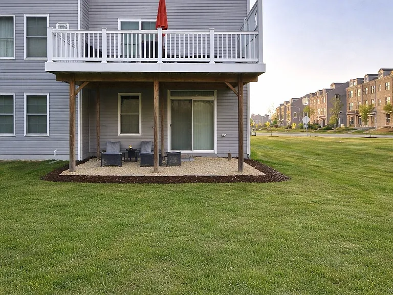 2600 Lewis And Clark Ave — Photo 21