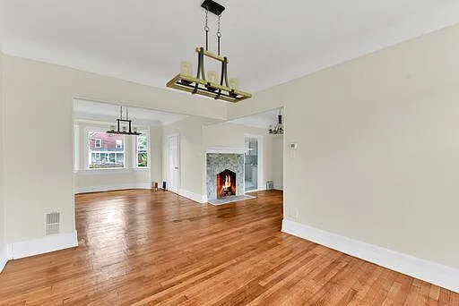 322 King St — Photo 7