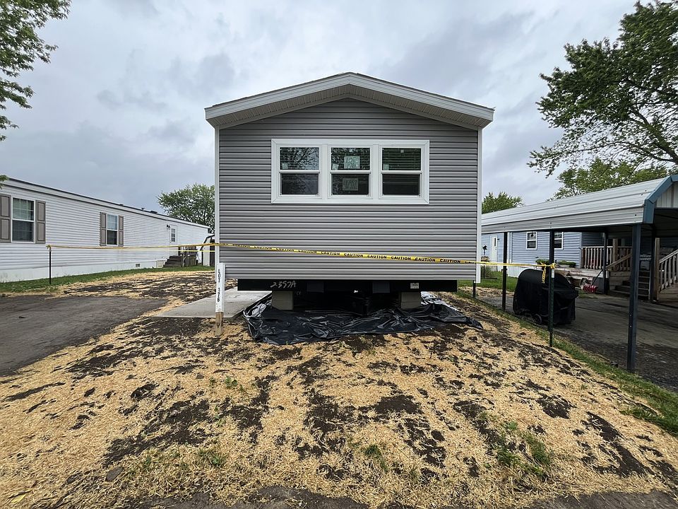2nd image of 1016 Glencoe Dr #176