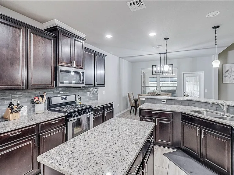 7809 Pavo Real St — Photo 19