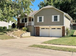 3303 N 37th Ter, Saint Joseph, MO 64506