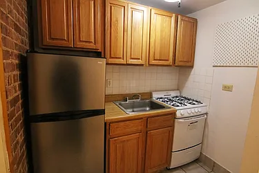 Rented by Guidance Realty Corp.