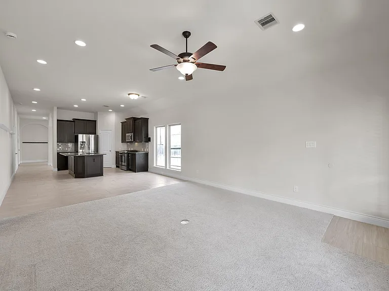 122 Kinnerly Peak Pl — Photo 15