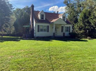 130 Stolsey Dr, Pittsburgh, PA 15237