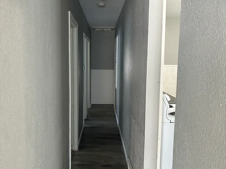 1717 E Ewing Ave — Photo 6