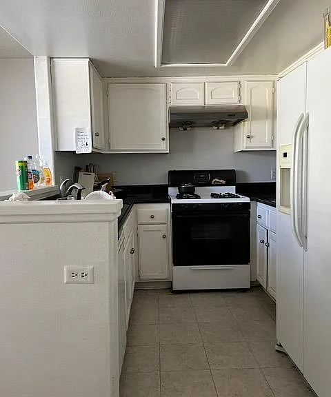 49 N Parkwood Ave #103 — Photo 2