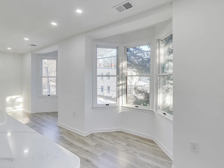 5305 Dana Pl NW #3 — Photo 11