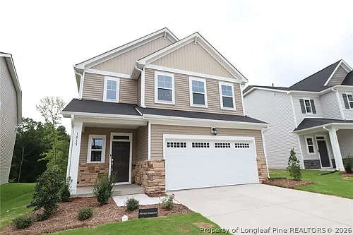 1015 Gemstone Way Photo 1