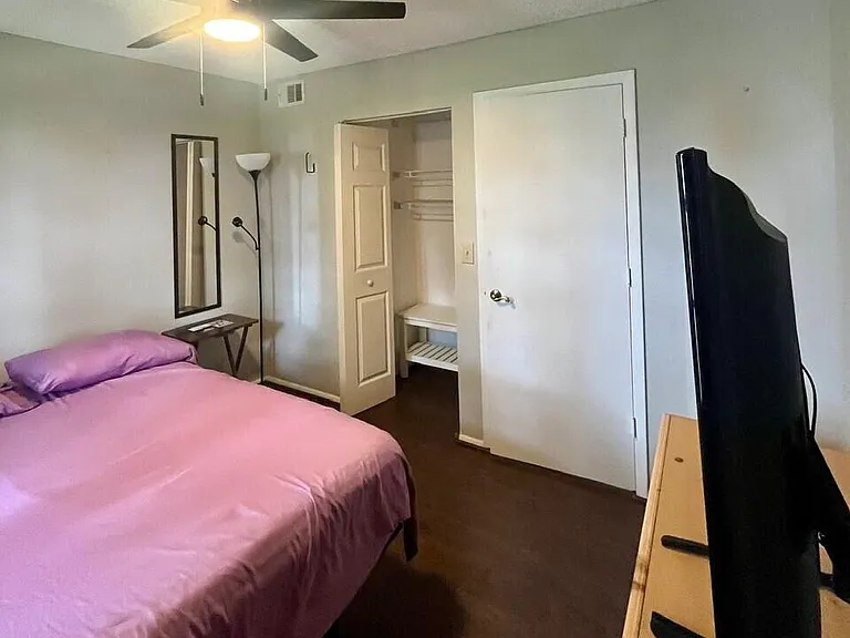 1537 SE Royal Green Cir #E-204 — Photo 14