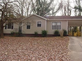 111 Riverbend Cir, Gainesville, GA 30501